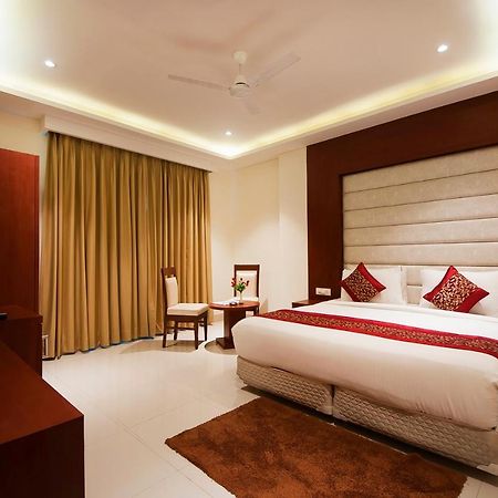 Hotel Z Suite-Near Delhi Airport New Delhi Luaran gambar