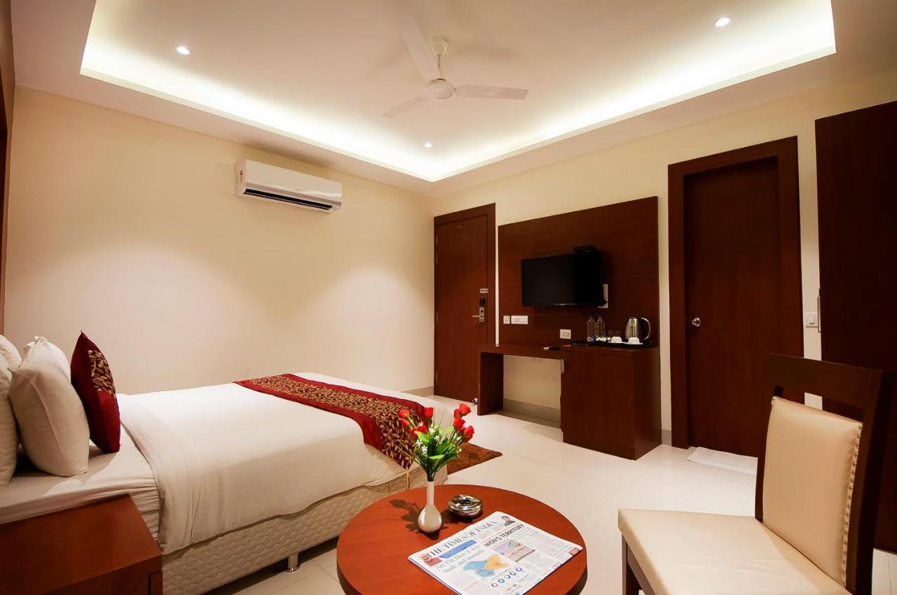 Hotel Z Suite-Near Delhi Airport New Delhi Luaran gambar